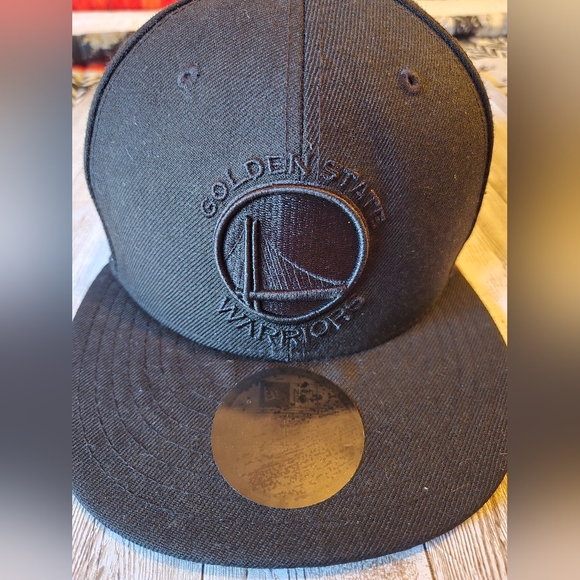 New Era Other - Golden state warriors new era hat 7 5/8